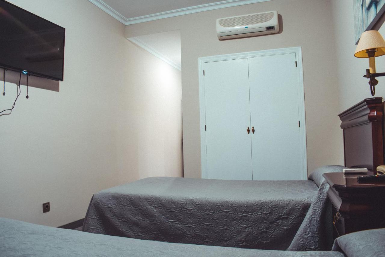 La Morona Hotel Morón de la Frontera Dış mekan fotoğraf