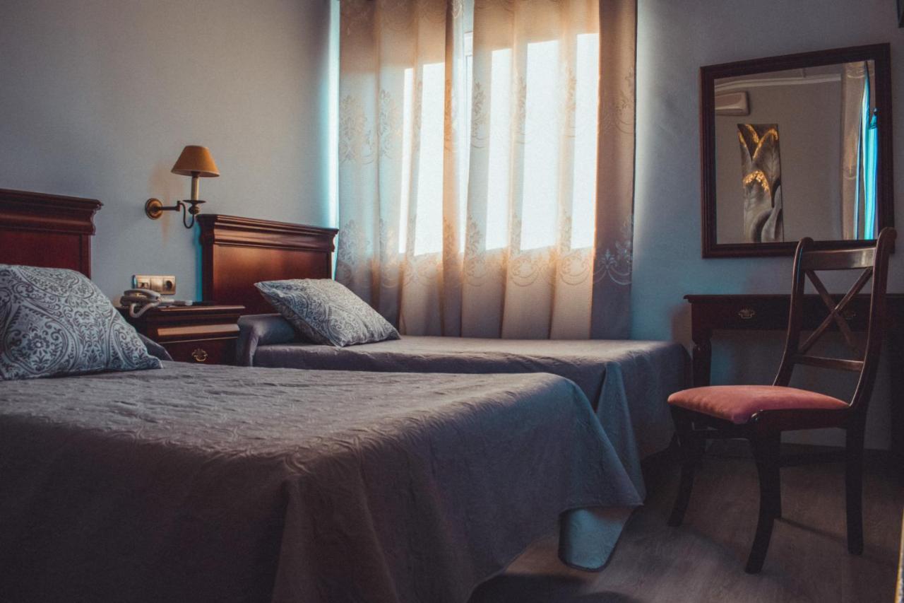 La Morona Hotel Morón de la Frontera Dış mekan fotoğraf